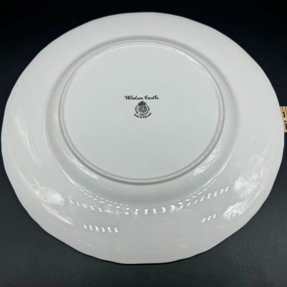 Royal Worcester Large Windsor Castle Sketch Decorative Plate Bone China England - Picture 5 of 5